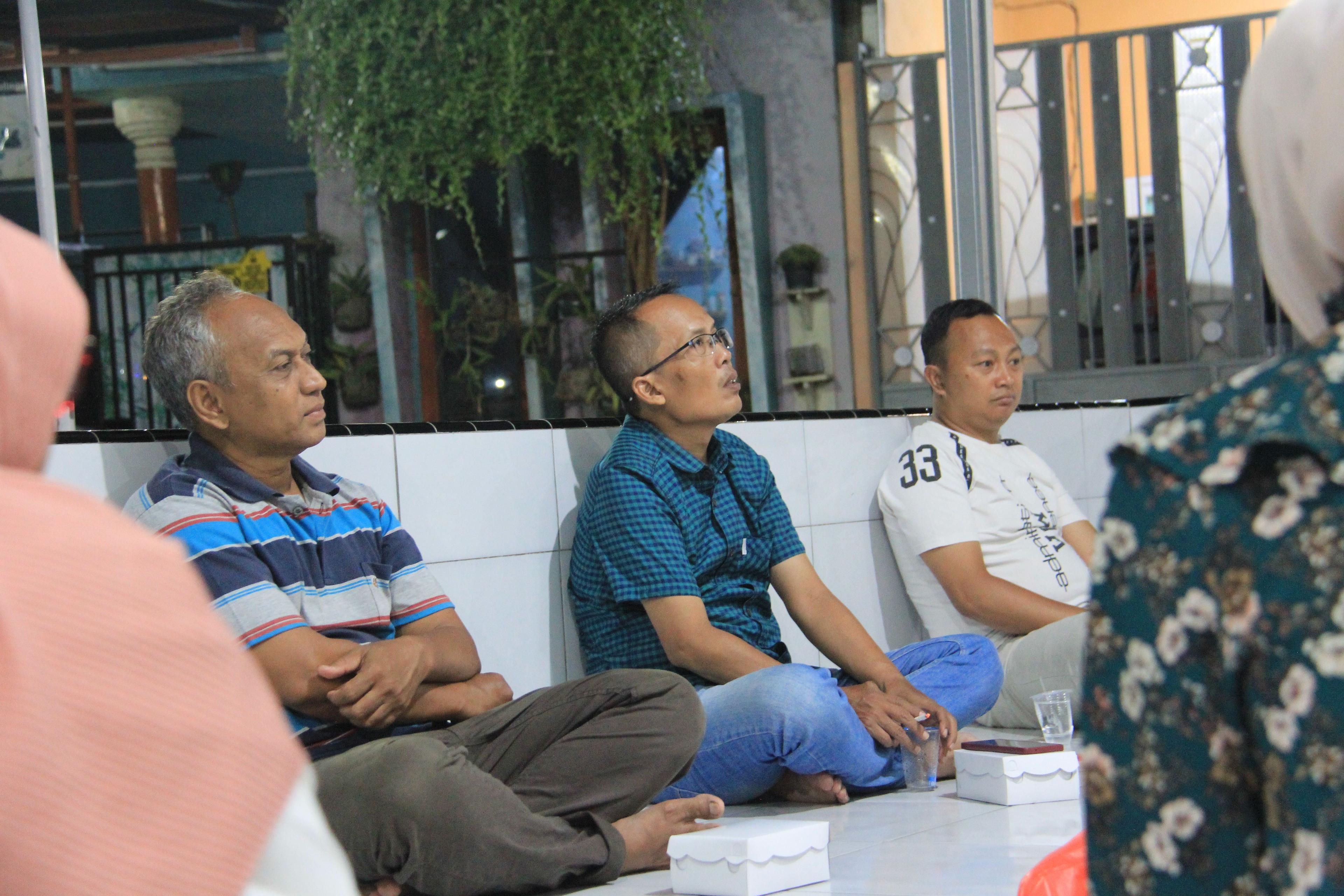 berdiskusi bersama masyarakat2